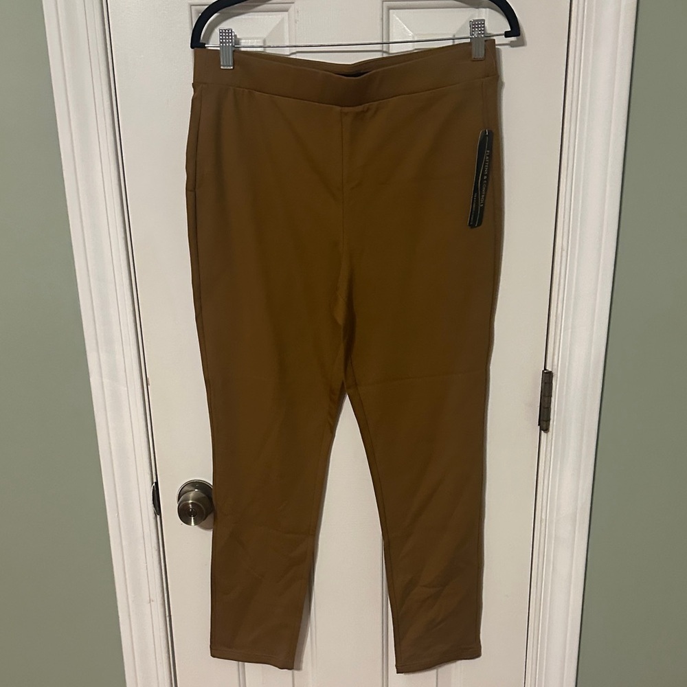 Harve Benard Brown Slim Stretch Chinos